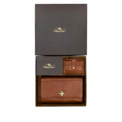 Promo π Patricia Nash Penelope Leather Flap Bag & Cassis ID Wallet Gift Set Etched Roses π 29 Promo π Patricia Nash Penelope Leather Flap Bag & Cassis ID Wallet Gift Set Etched Roses π -Vintage Leather Handbag Store unnamed file 233