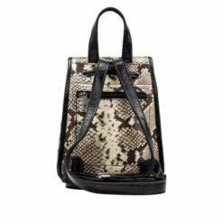 Outlet β¨ Patricia Nash Saracena Convertible Leather π Backpack Blue Birds Of Paradise π₯° 11 Outlet β¨ Patricia Nash Saracena Convertible Leather π Backpack Blue Birds Of Paradise π₯° -Vintage Leather Handbag Store unnamed file 326