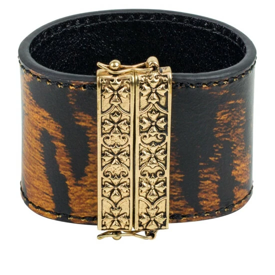 Flash Sale 𧨠Patricia Nash Oliana Reversible Leather Floret Design Cuff Mauve Tooled/magenta Croc π 2 Flash Sale 𧨠Patricia Nash Oliana Reversible Leather Floret Design Cuff Mauve Tooled/magenta Croc π