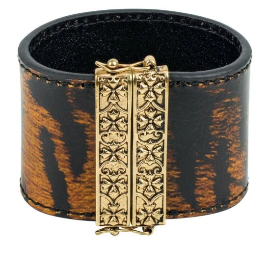 Flash Sale 𧨠Patricia Nash Oliana Reversible Leather Floret Design Cuff Mauve Tooled/magenta Croc π 8 Flash Sale 𧨠Patricia Nash Oliana Reversible Leather Floret Design Cuff Mauve Tooled/magenta Croc π - Image 7